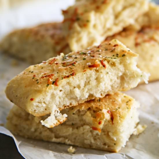 Easy Garlic Parmesan Breadsticks