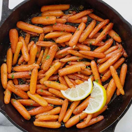 Buttery Brown Sugar Roasted Carrots