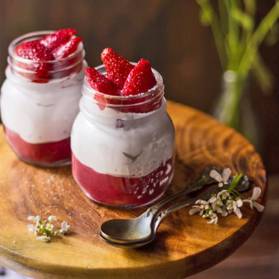 Cake Crumble Cream Cheese Jars