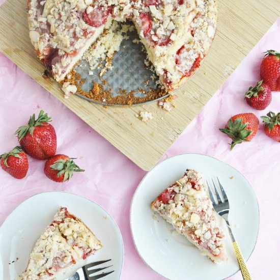 Strawberry Almond Crumb Cake