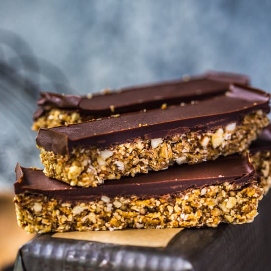 Dried Pineapple Chocolate Slice