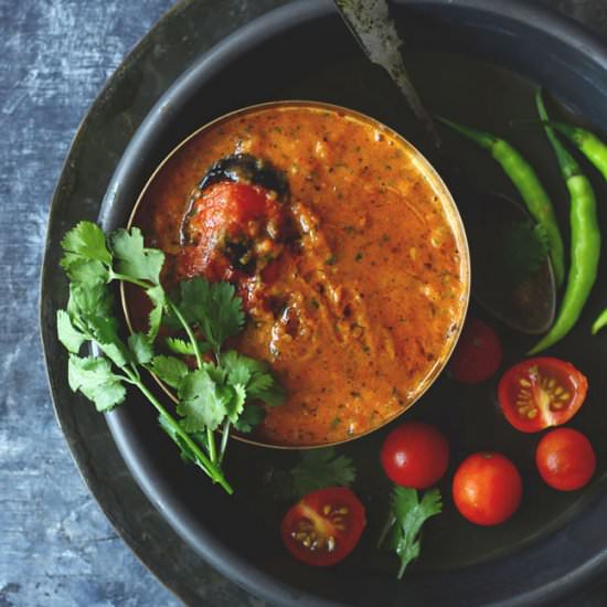 Bhune Tamatar Ki Chutney