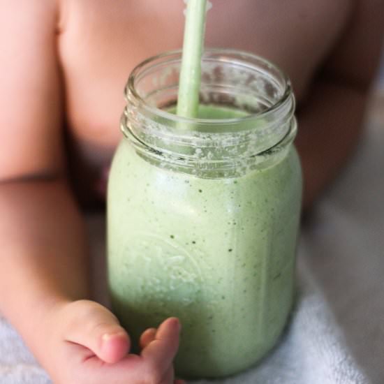 Matcha green superfood smoothie
