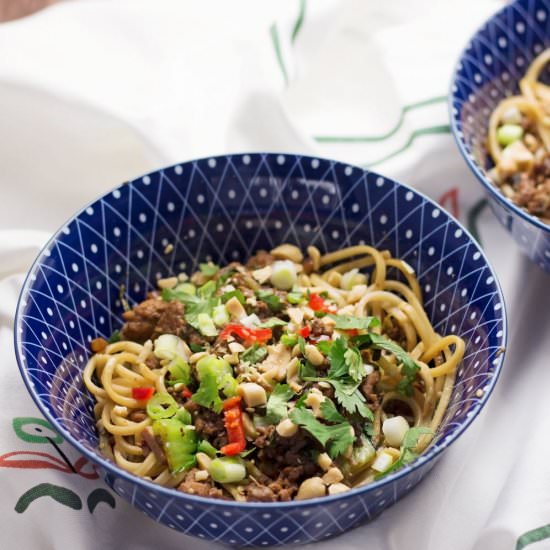 Spicy Pork Mince Noodles