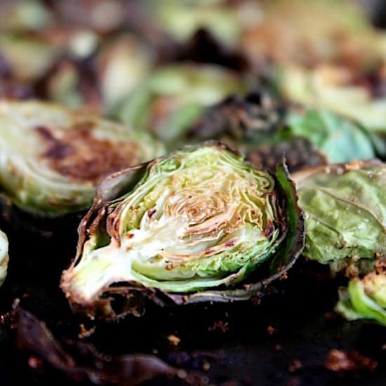 Garlic Roasted Brussels Sprouts
