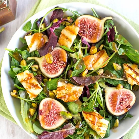 Fig and halloumi salad