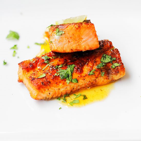 Salmon with Lemon Butter Sauce