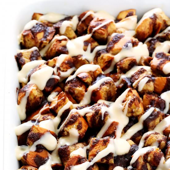 Overnight Cinnamon Roll Casserole