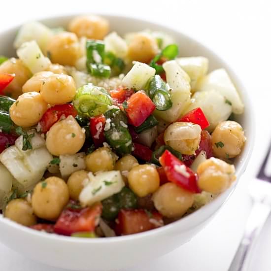 Chickpea Fennel Red Pepper Salad