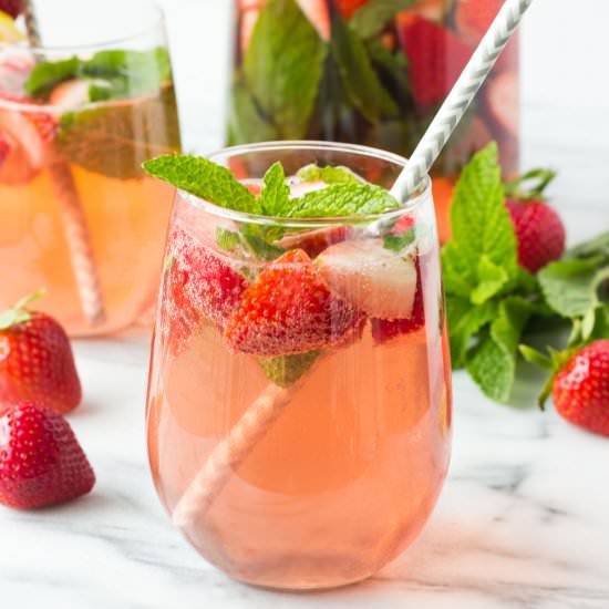 Strawberry Mint Sangria
