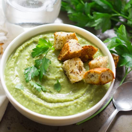 Herbed Fresh Pea Soup