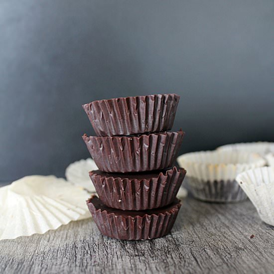 Creamy Caramel Chocolate Cups