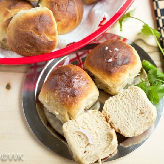 Whole Wheat Dinner Rolls
