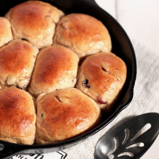 orange cranberry sweet buns