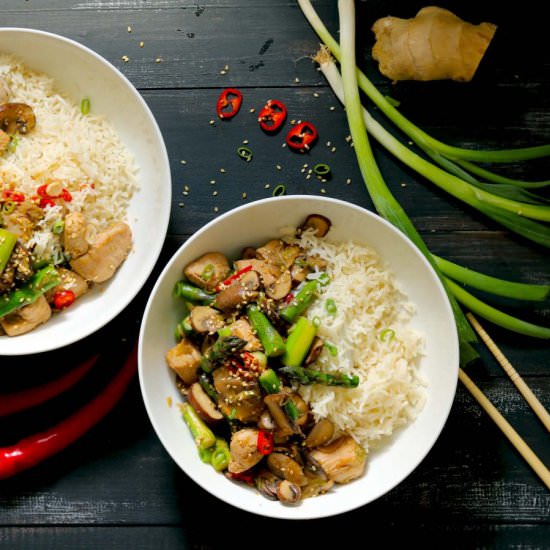 Spicy Chicken & Asparagus Stir Fry