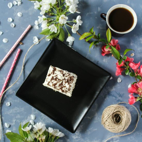 Pound Cake with Pudding and Coffee