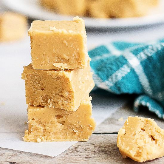 Creamy Peanut Butter Fudge