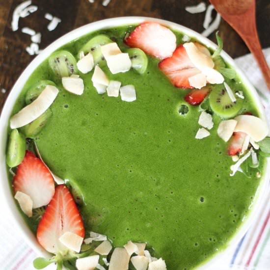 Green Smoothie Bowl with Avocado