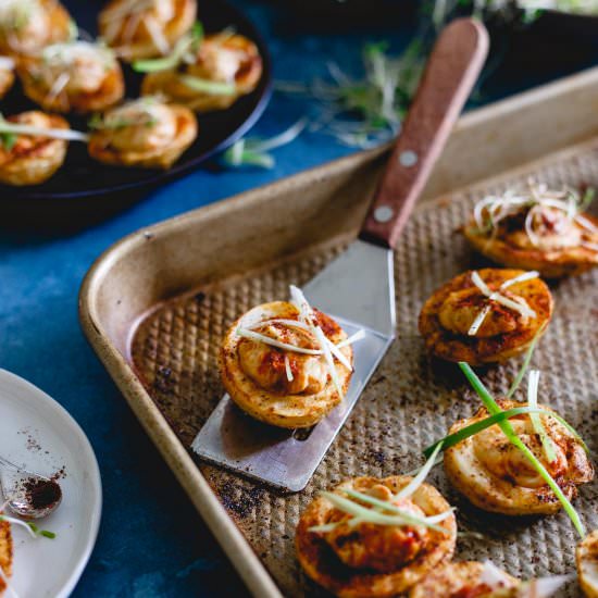 Hummus Stuffed Roasted Potato Cups