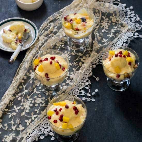 Rasgulla Custard