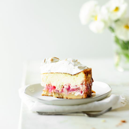 Rhubarb Almond Cheesecake