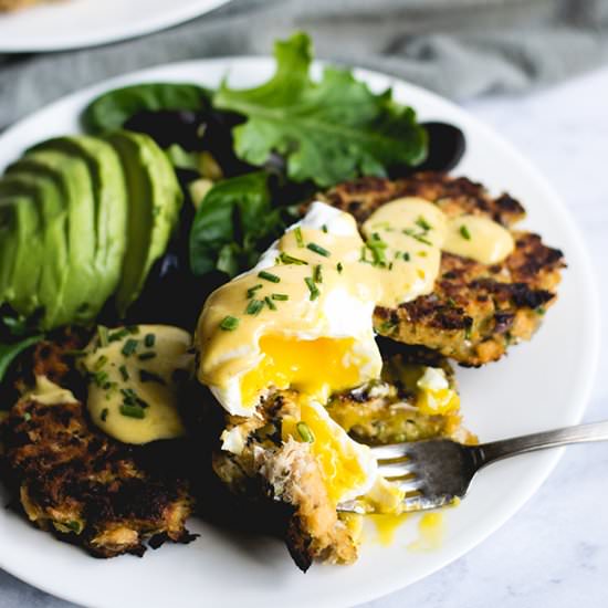 Salmon Cake Eggs Benedict