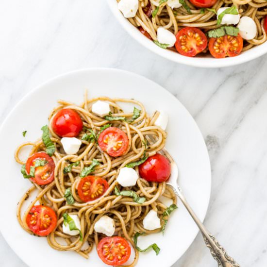 Low Fodmap Caprese Pasta Salad