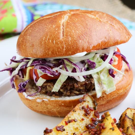 Hickory Quinoa Burger (Vegan)