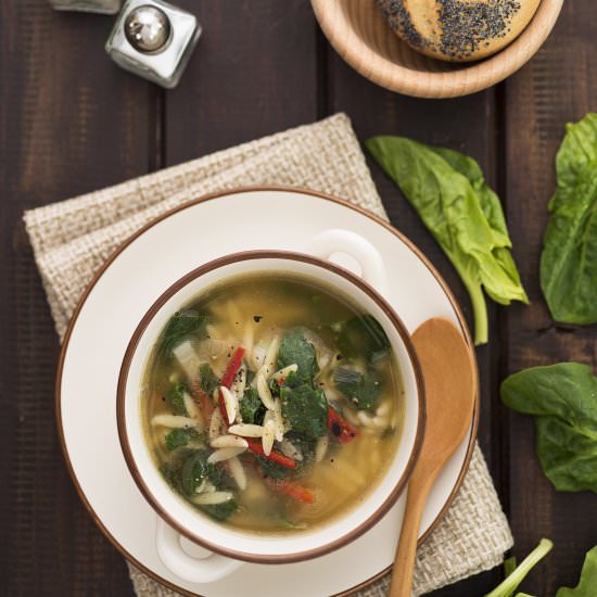 Orzo soup with spinach