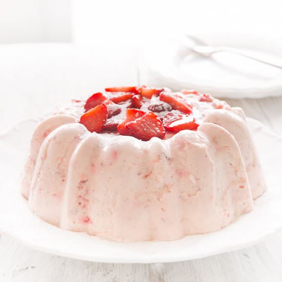 Strawberry pudding