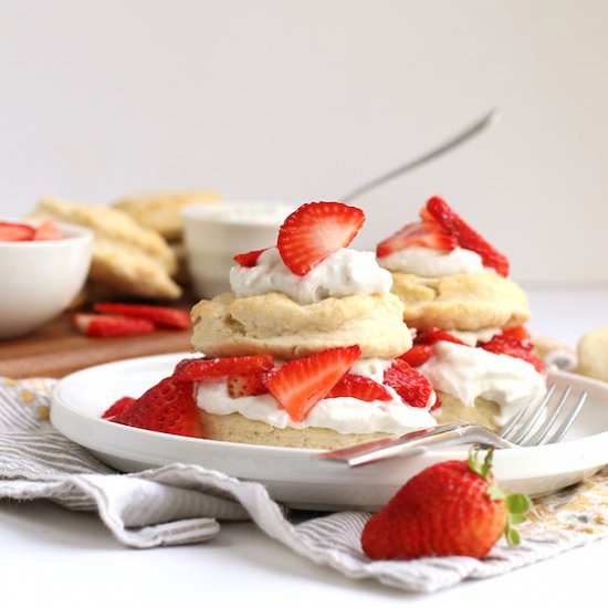 Vegan Strawberry Shortcakes