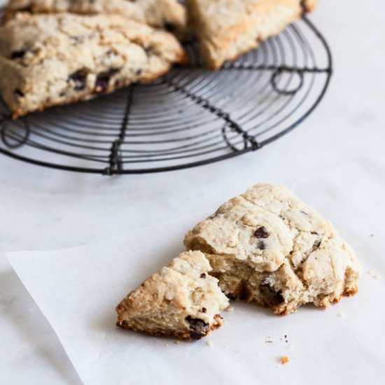 Dark chocolate cashew cream scones
