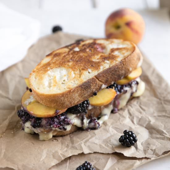 Blackberry Peach Brie Grilled Cheese