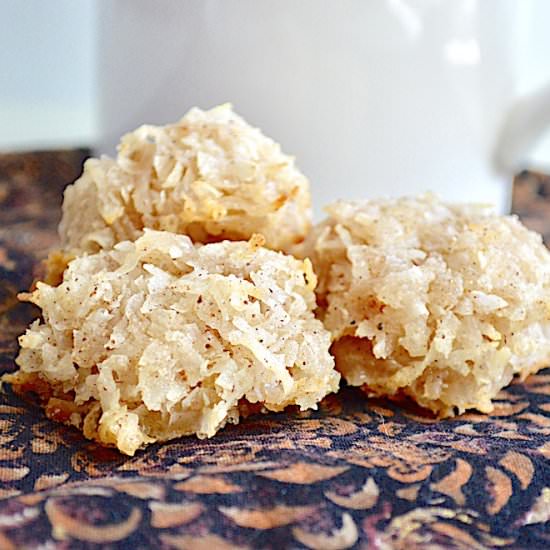 Spiced Coconut Macaroons