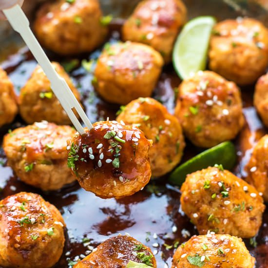 Honey Sriracha Meatballs