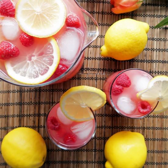 Raspberry Green Tea Lemonade