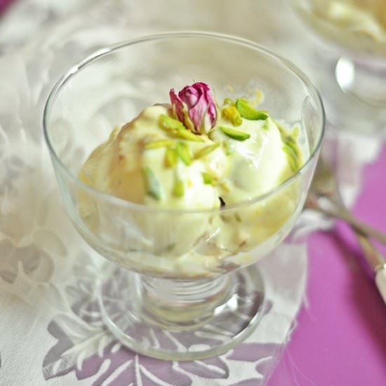 Gulab Jamun Cheesecake Shots