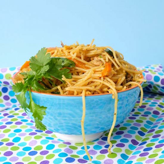 One Pot Curried Rice Noodles