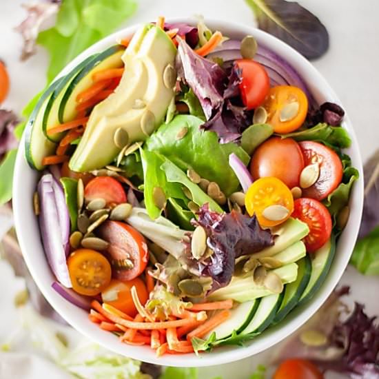 The Best Easy Vegan Salad