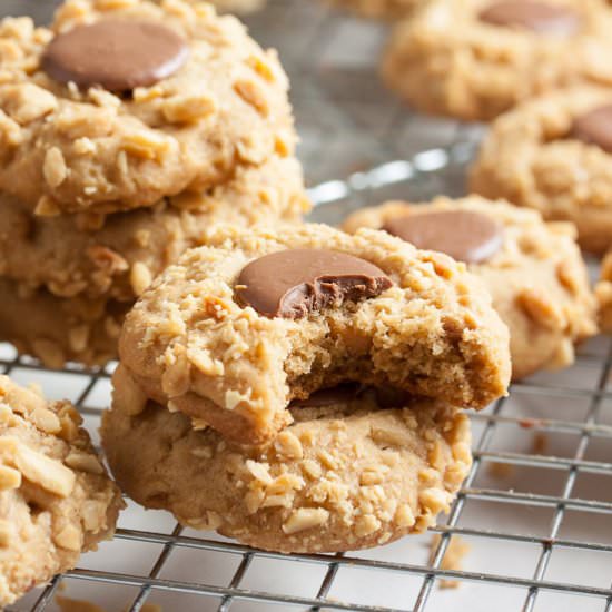 Peanut Butter Chocolate Blossoms