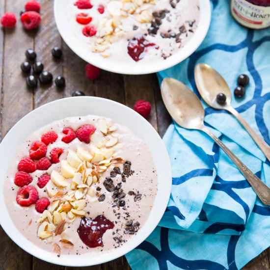 Strawberry Mocha Smoothie Bowl