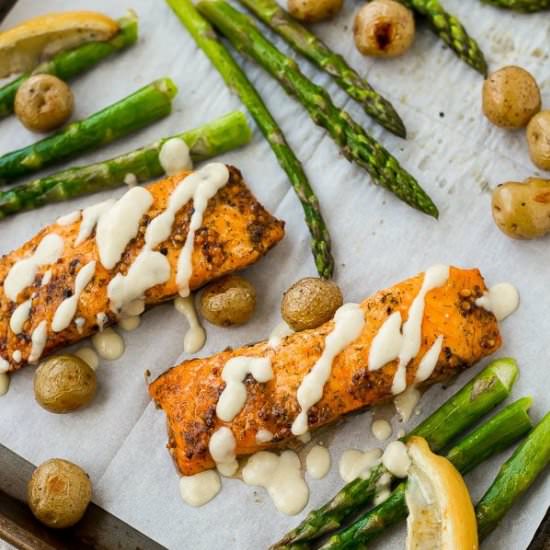 Salmon & Asparagus Sheet Pan Dinner