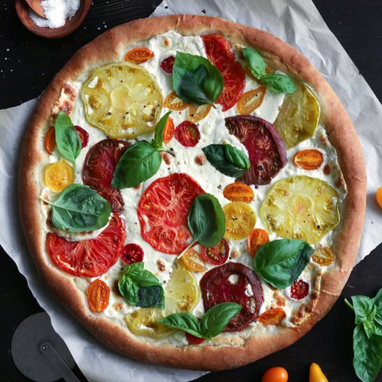 Heirloom Tomato Pizza