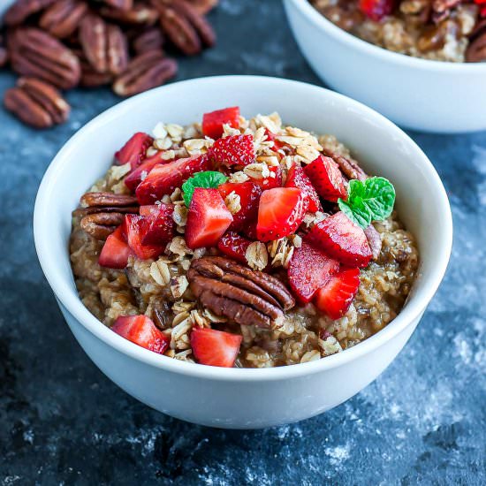 Speedy Strawberry Trail Mix Oatmeal