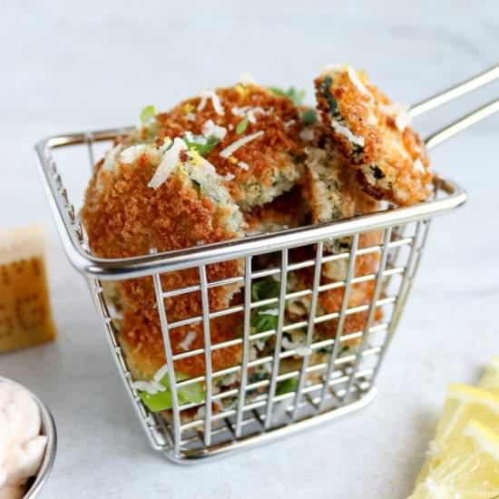Panko Parmesan Zucchini Chips