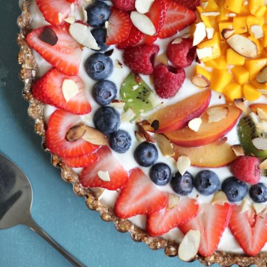 No-Bake Vanilla Yogurt Fruit Tart