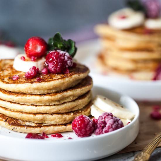 Banana Oats Blender Pancakes