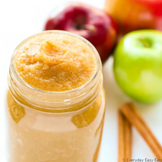 Easy Homemade Applesauce