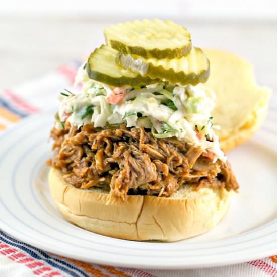 Crockpot BBQ Pulled Pork Sliders