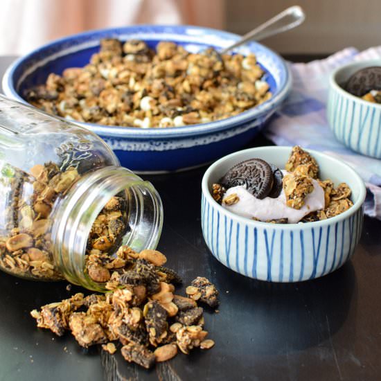 Peanut Butter Oreo Granola